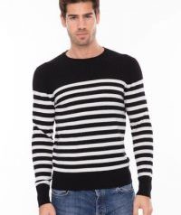 Making it Yours: A Man’s Guide to Wearing a Cashmere Cardigan